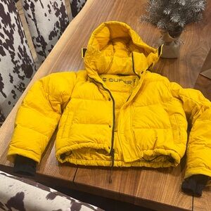Aritzia super puff Jacket -XS